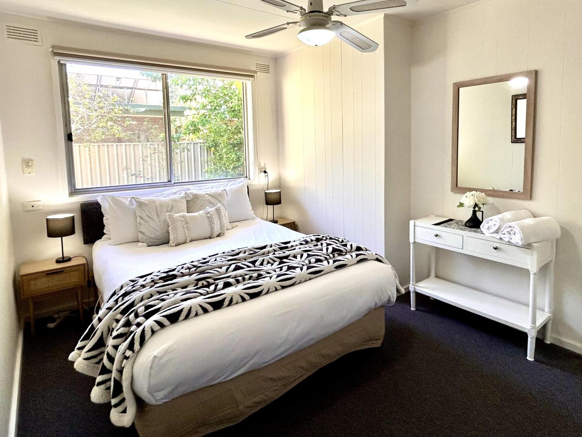 Adina Lodge Holiday Apartments Bright Zimmer foto