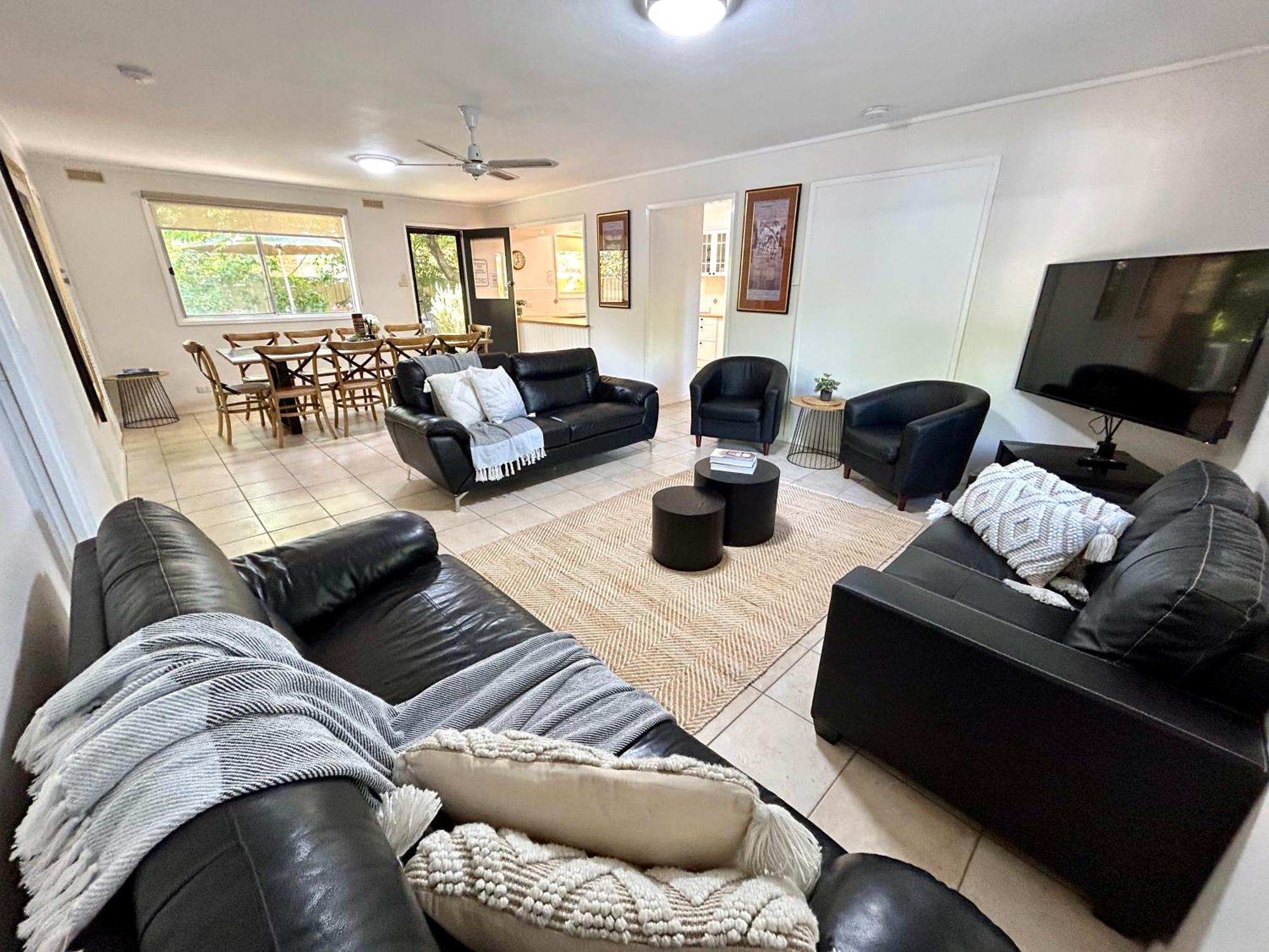 Adina Lodge Holiday Apartments Bright Zimmer foto
