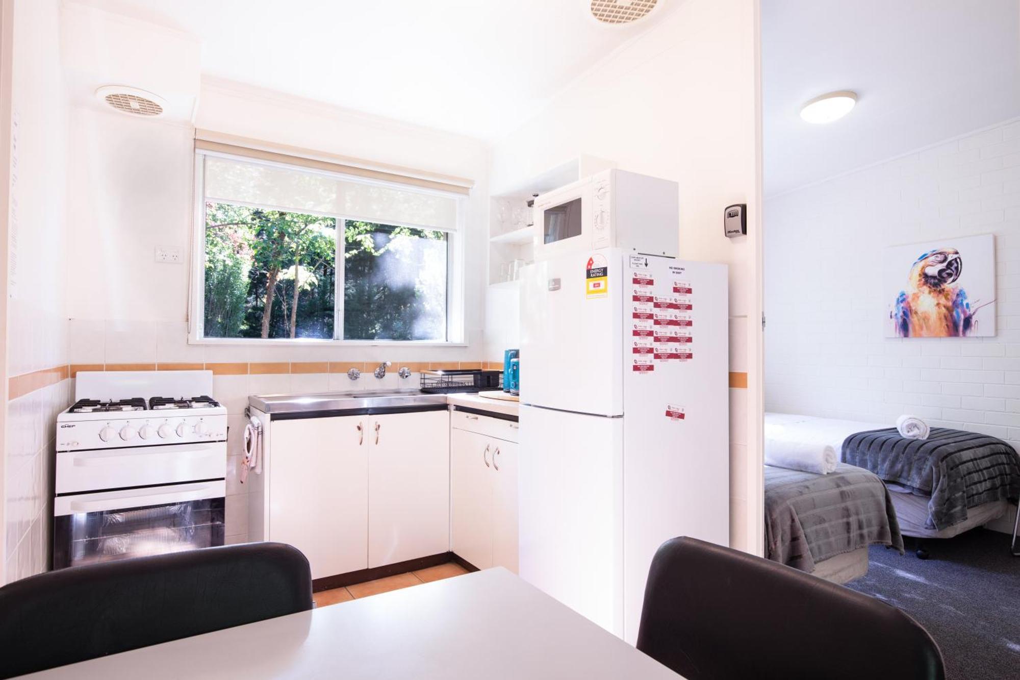 Adina Lodge Holiday Apartments Bright Zimmer foto